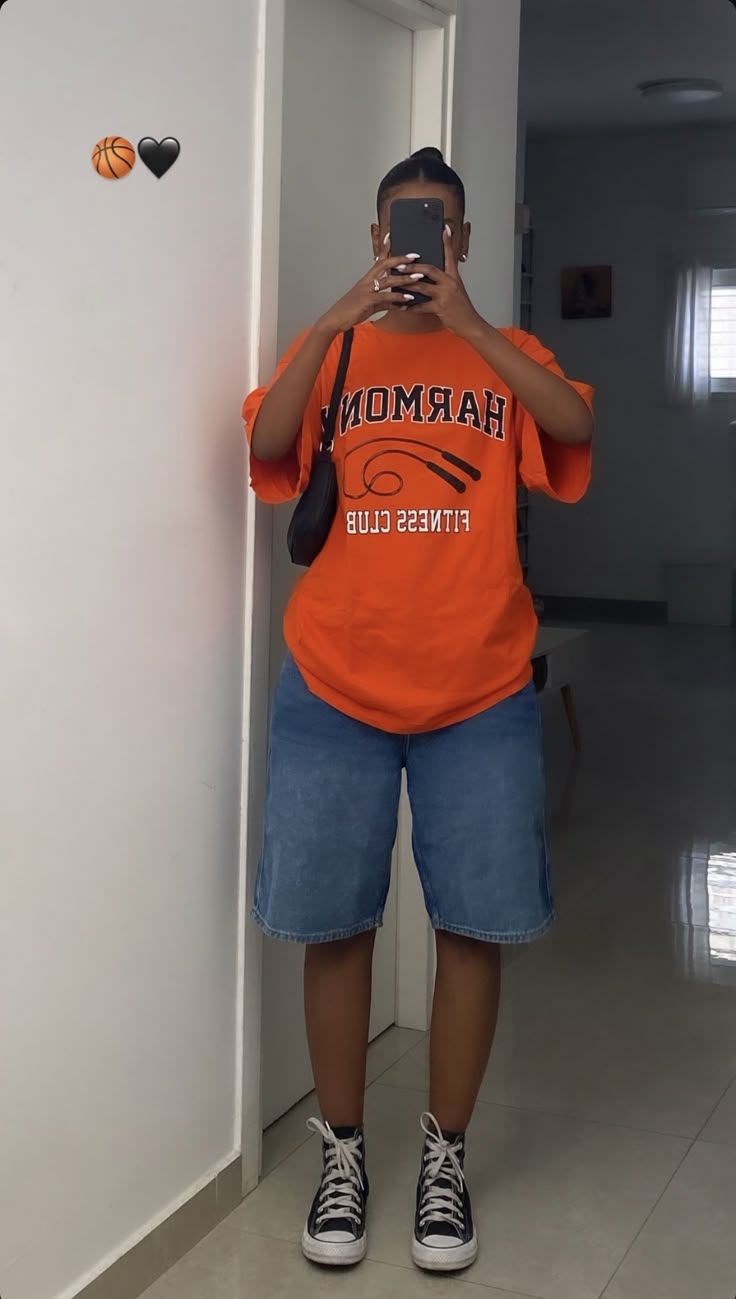 Wear Light, Feel Free