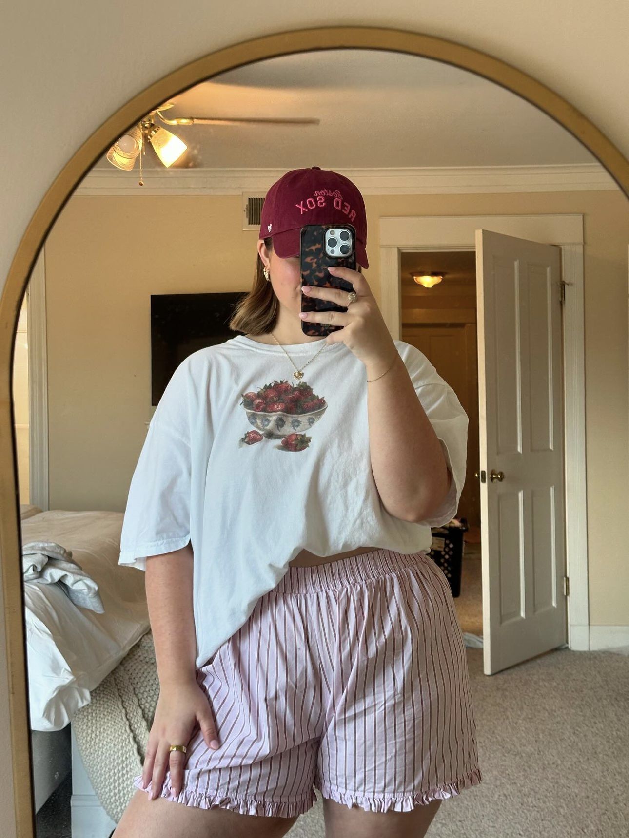 The Low-Key Fashion Icon33