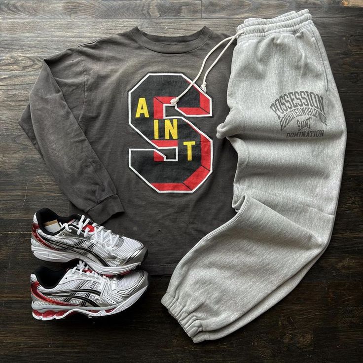 Grey Sweatshirt