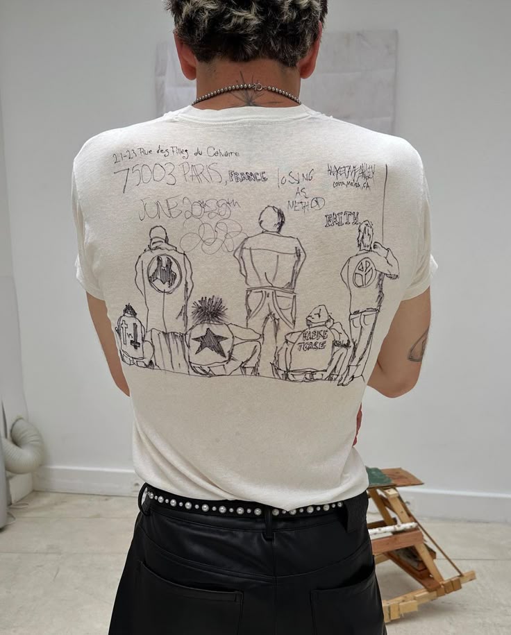 No-Stress, All-Style Tee