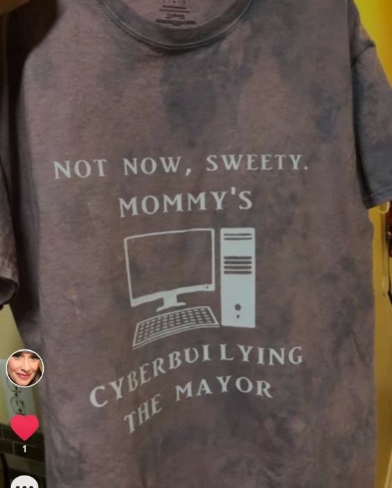 Cyber Bullying The Mayor T-Shirt OutfitCyber Bullying The Mayor T-Shirt Outfit