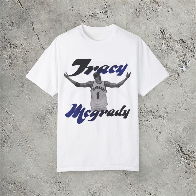 Tracy McGrady Vintage T-Shirt, Retro Basketball Fan Gift, Unisex Sports Tee, Unique NBA Apparel, 90s Style Athletic Wear For Men And Women