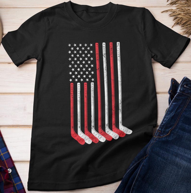 American Flag Hockey T-Shirt, Hockey Sticks Hockey Players Lovers Sports Supporters Hockey Fans Women Men T-ShirtAmerican Flag Hockey T-Shirt, Hockey Sticks Hockey Players Lovers Sports Supporters Hockey Fans Women Men T-Shirt