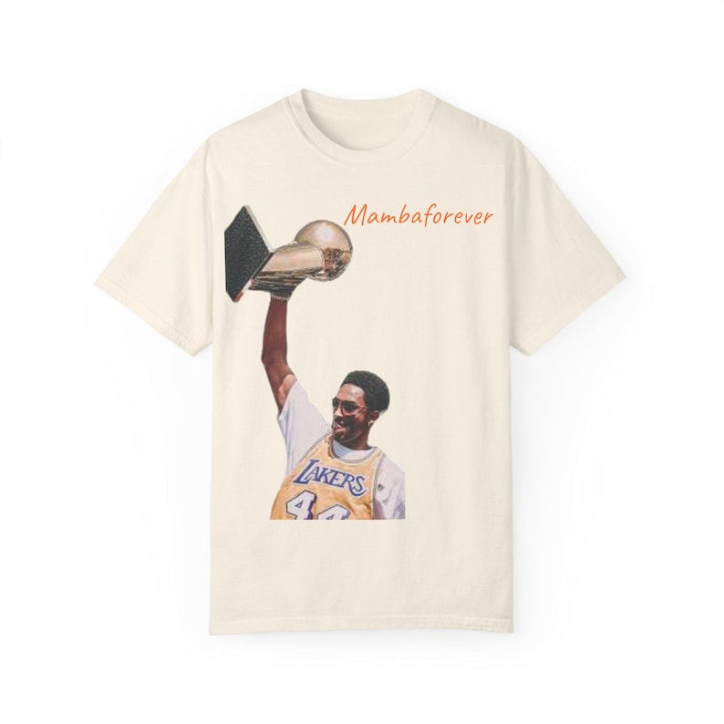 Kobe Bryant Mamba Forever T-shirt, Basketball Fan Tee, Baller Shirt, Sports Apparel, Athlete Design