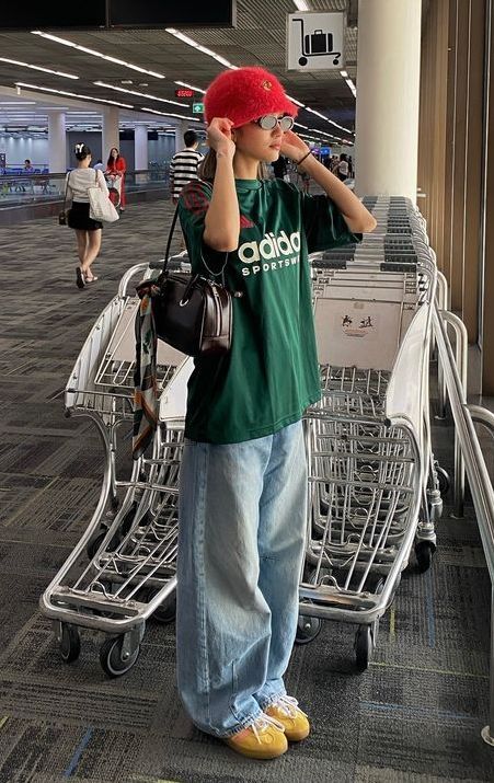 Adidas Tee Shirt87