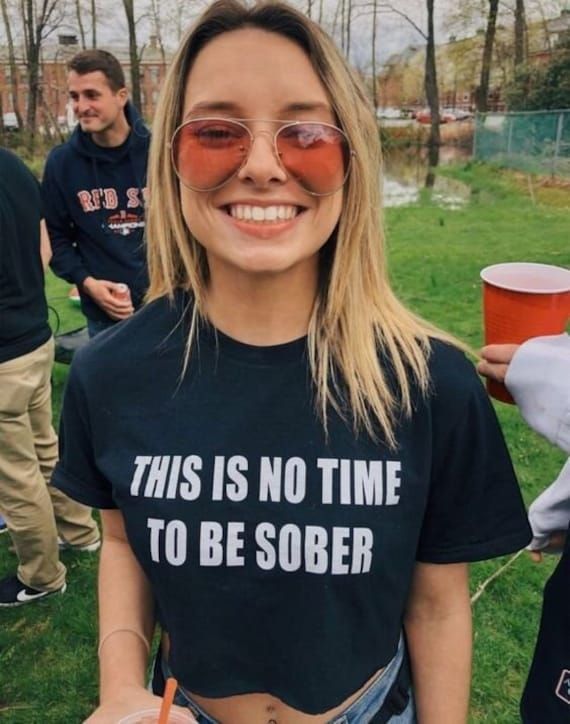 This is No Time to Be Sober Crop Top T-Shirt, Funny Shirt Drinking Bar Party Shirt For Men And Women