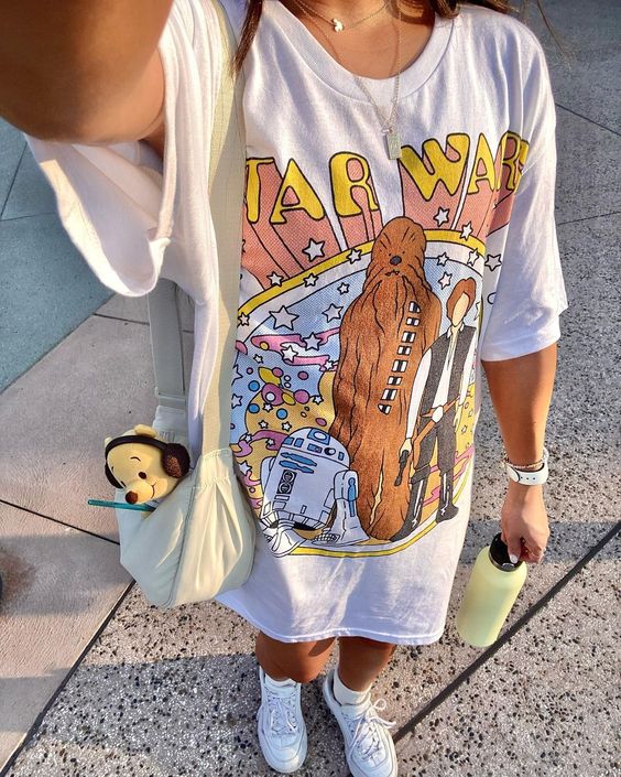 Star Wars Day Disneyland Aesthetic Outfit T-ShirtStar Wars Day Disneyland Aesthetic Outfit T-Shirt For Men And Women