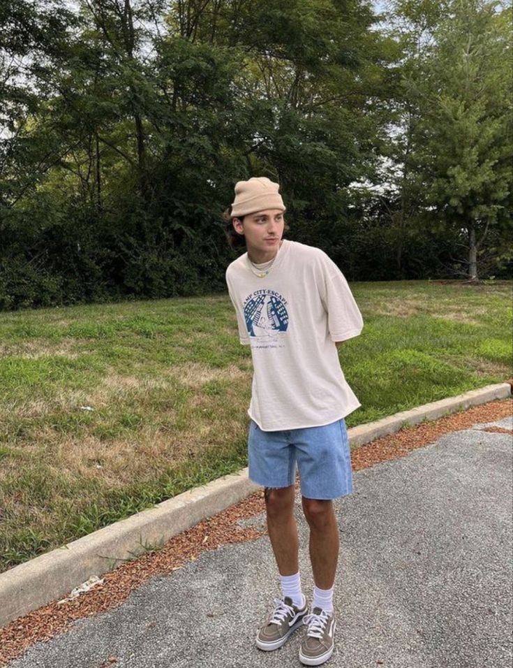 Basic T-shirt 24