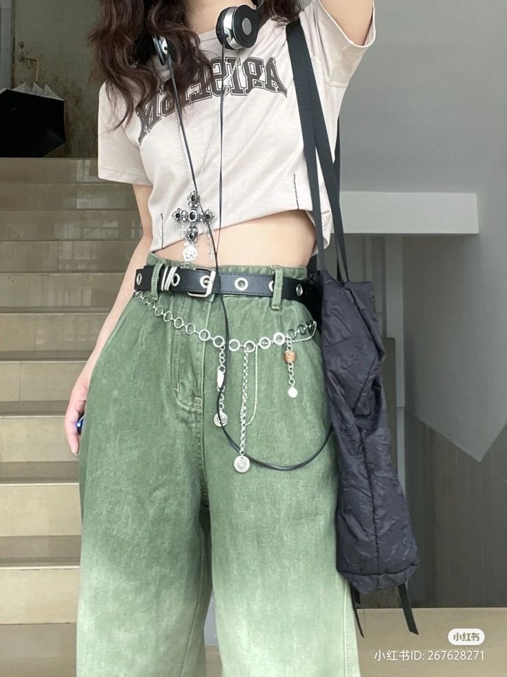 Basic Outfit25