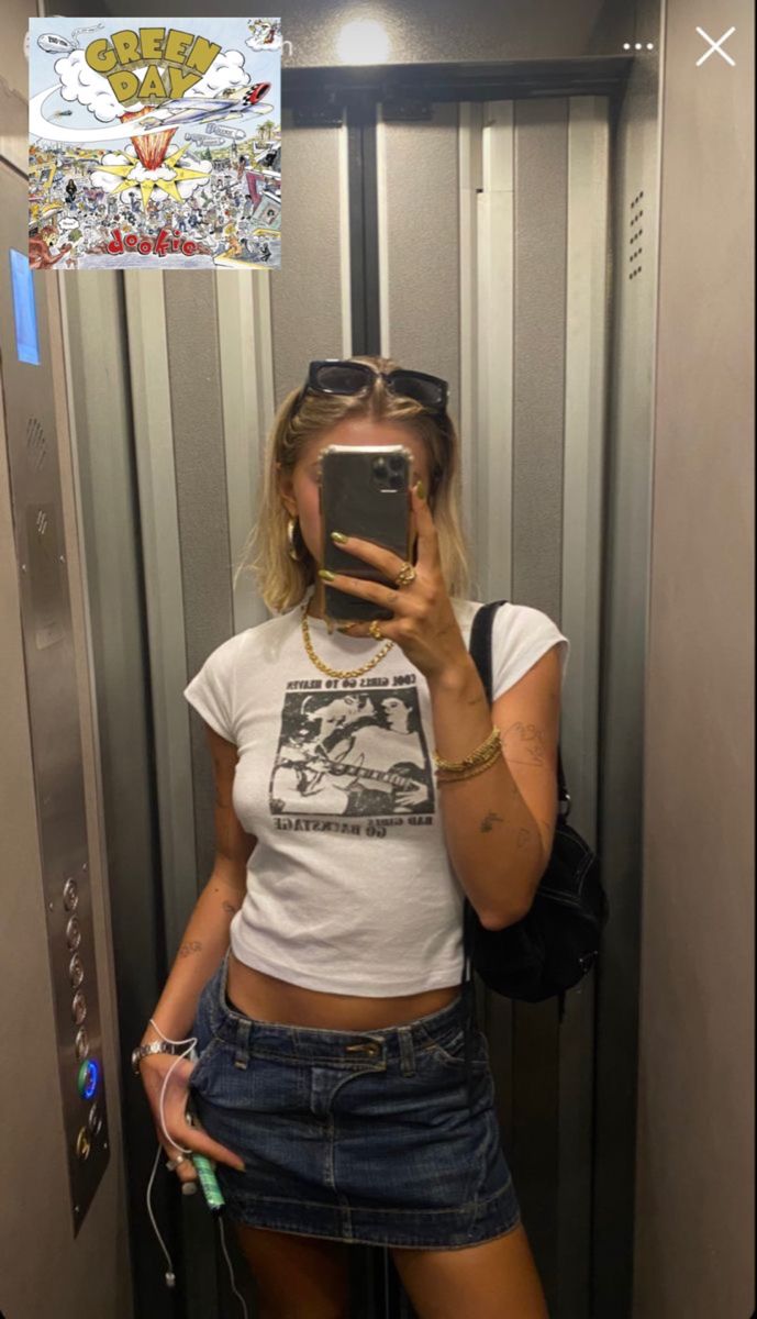 Mini Skirt Fit