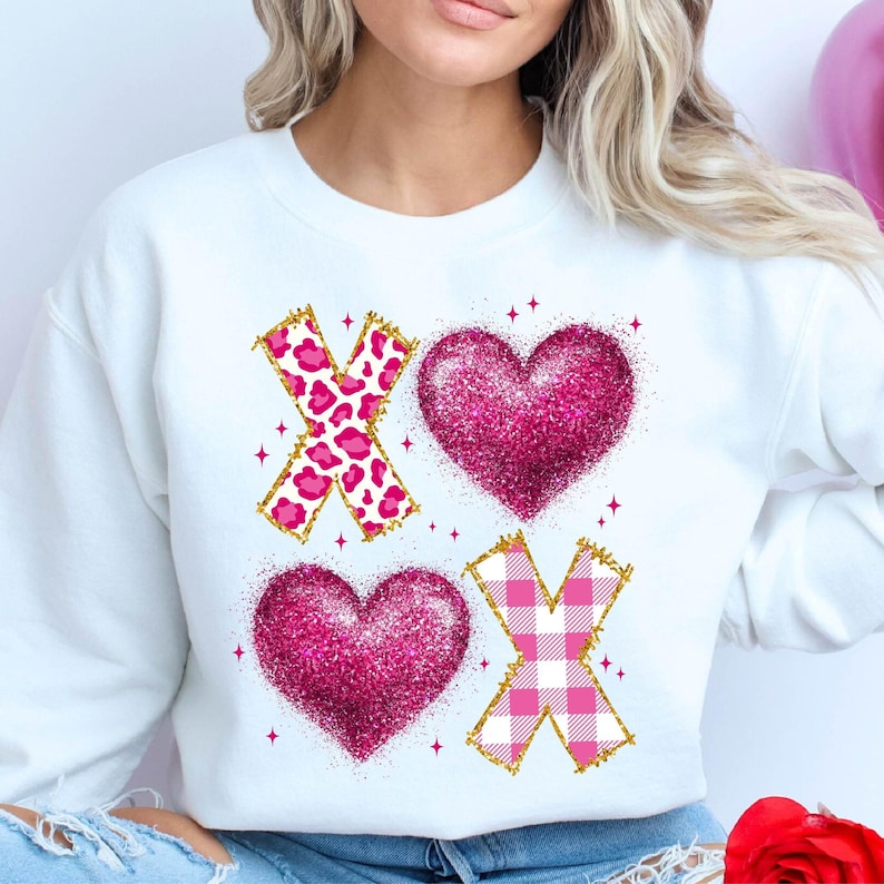 Valentine XOXO Shirt, Valentines Matching Sweatshirt, XOXO Shirt, XOXO Sweatshirt, Valentines Day Shirt, Valentines Day Sweatshirt For Men And Women