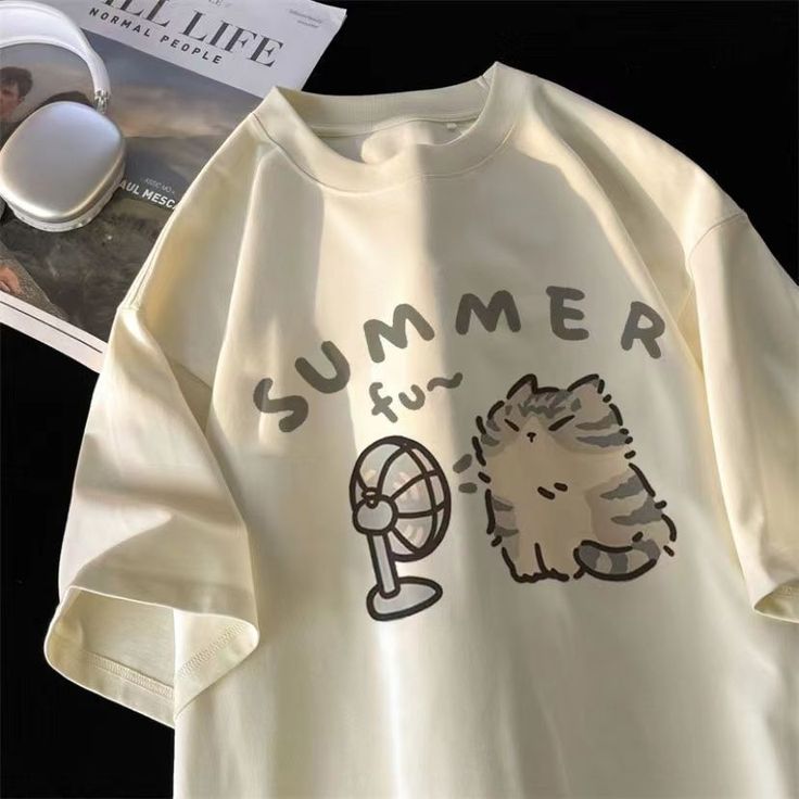 Summer Is Hot' Adorable Summer Cat T-Shirt