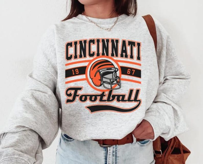 Vintage Cincinnati Football Crewneck Sweatshirt T-Shirt, Bengals Sweatshirt,Game Day Shirt For Men And Women