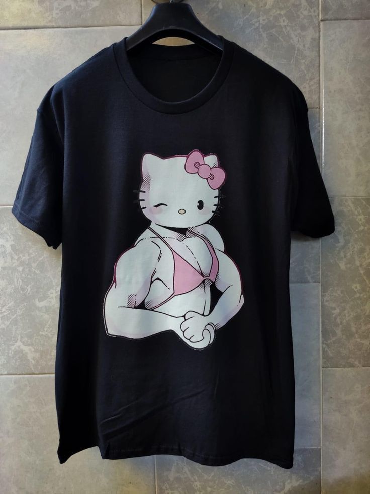 hello kitty weightlifting T-Shirt