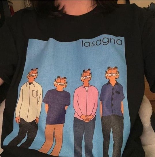 Garfield Carton Weezer Rock Music Band Parody Shirt OutfitGarfield Carton Weezer Rock Music Band Parody Shirt Outfit