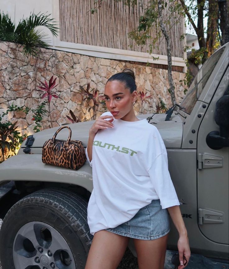 OUTH T- SHIRT