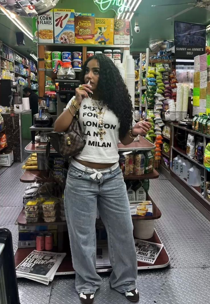 White Tee Shirt4 For Men And Women