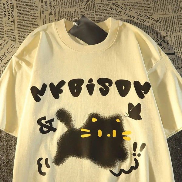 Kitten Startled By Butterfly T Shirt