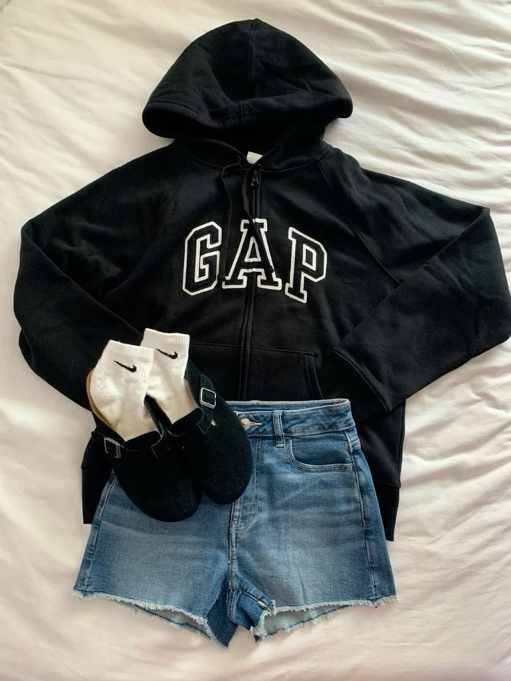 Relaxed Gap Logo Zip Hoodie For Men And Women