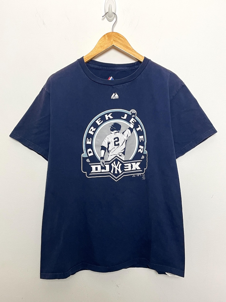 Vintage New York Yankees Derek Jeter 3000 Hits Spell Out Pinstripe #2 Graphic MLB Baseball Tee Shirt (size adult Medium) For Men And Women