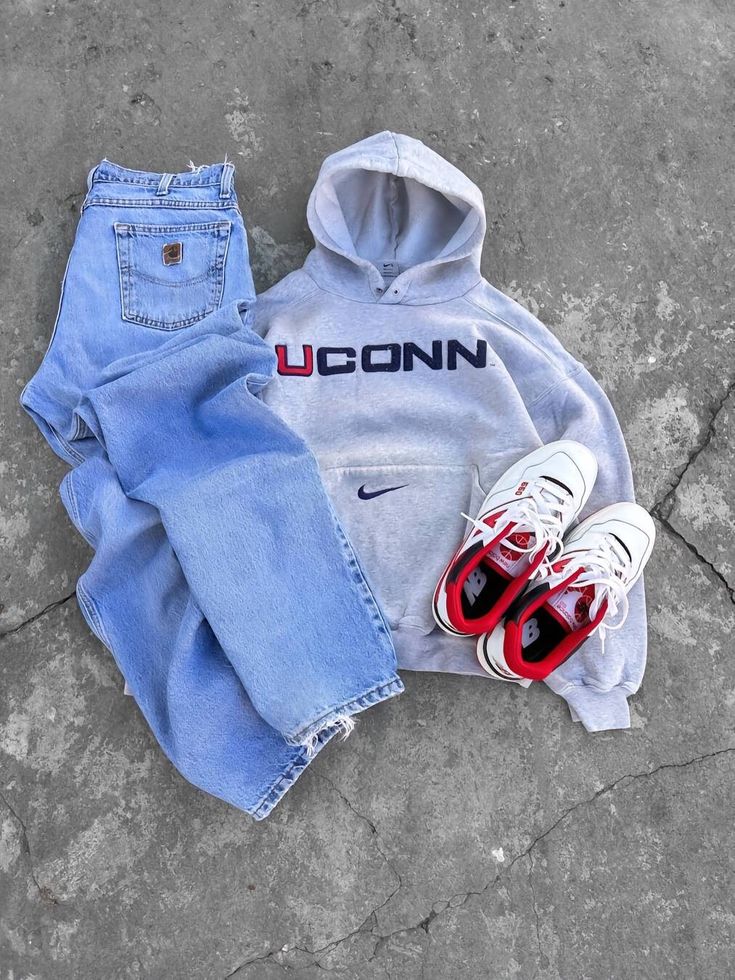 UCONN Hoddie UCONN Hoddie