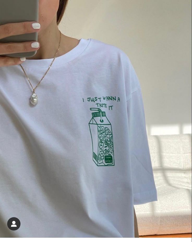 Minimal Tee, Maximum Impact