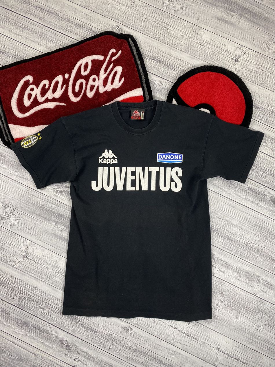 Kappa Juventus Big Logo Vintage T-shirt,Shirt Outfit, Gift For Men, Gift For Women