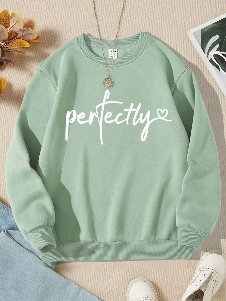 Timless Pullover Sweatshirt