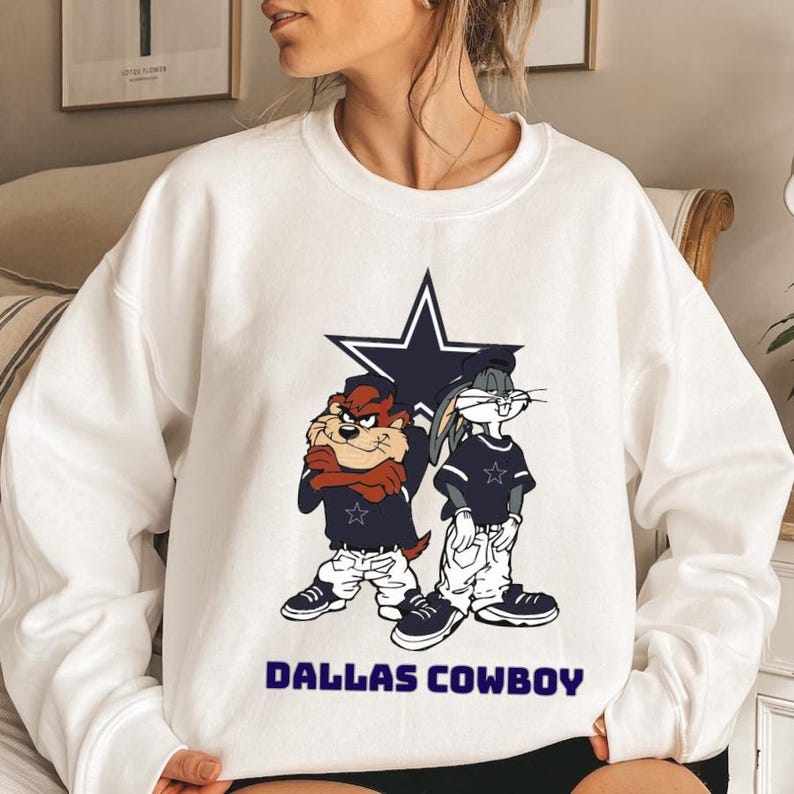 Dallas Cowboy Football Lo0ney Tunes Sweatshirt | Vintage Style Dallas Crewneck | Football Sweatshirt | Dallas Cowboy Sweatshirt, nfl shirt