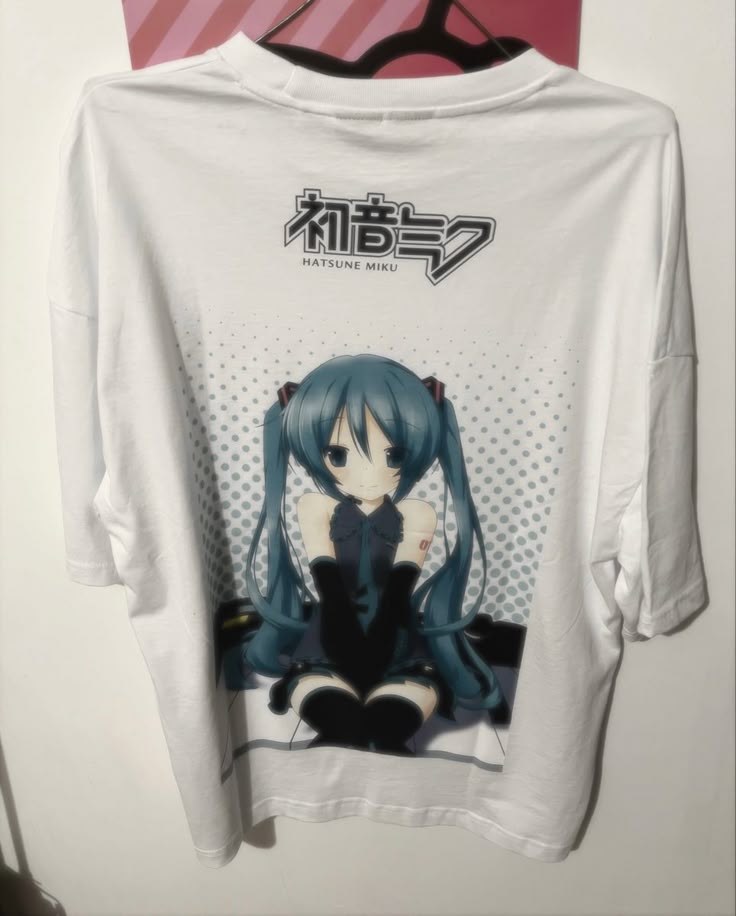 Fashion-Forward Basic Tee