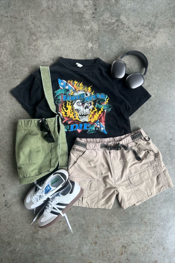 Vintage Outfit Style Uwith Sambas And Cargo Short