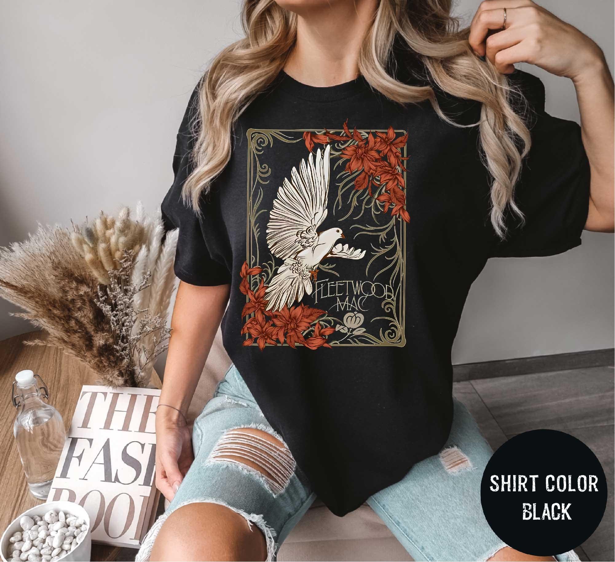 Vintage Rock Band Tee: Comfort Colors Tshirt for Music Lovers - Ideal Gift for Rock Music Enthusiasts
