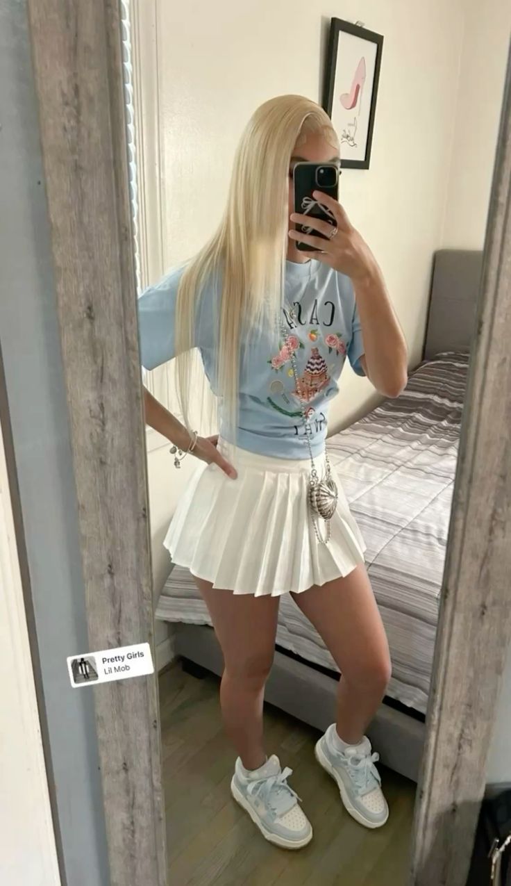 Pretty T-Shirt For Men And Women