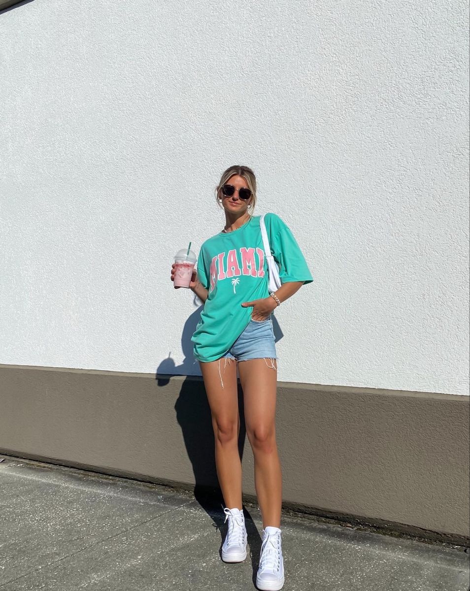 Chic Comfort Tee
