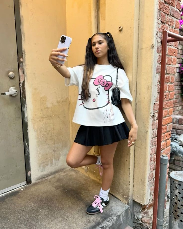 Hello Kitty T-Shirt