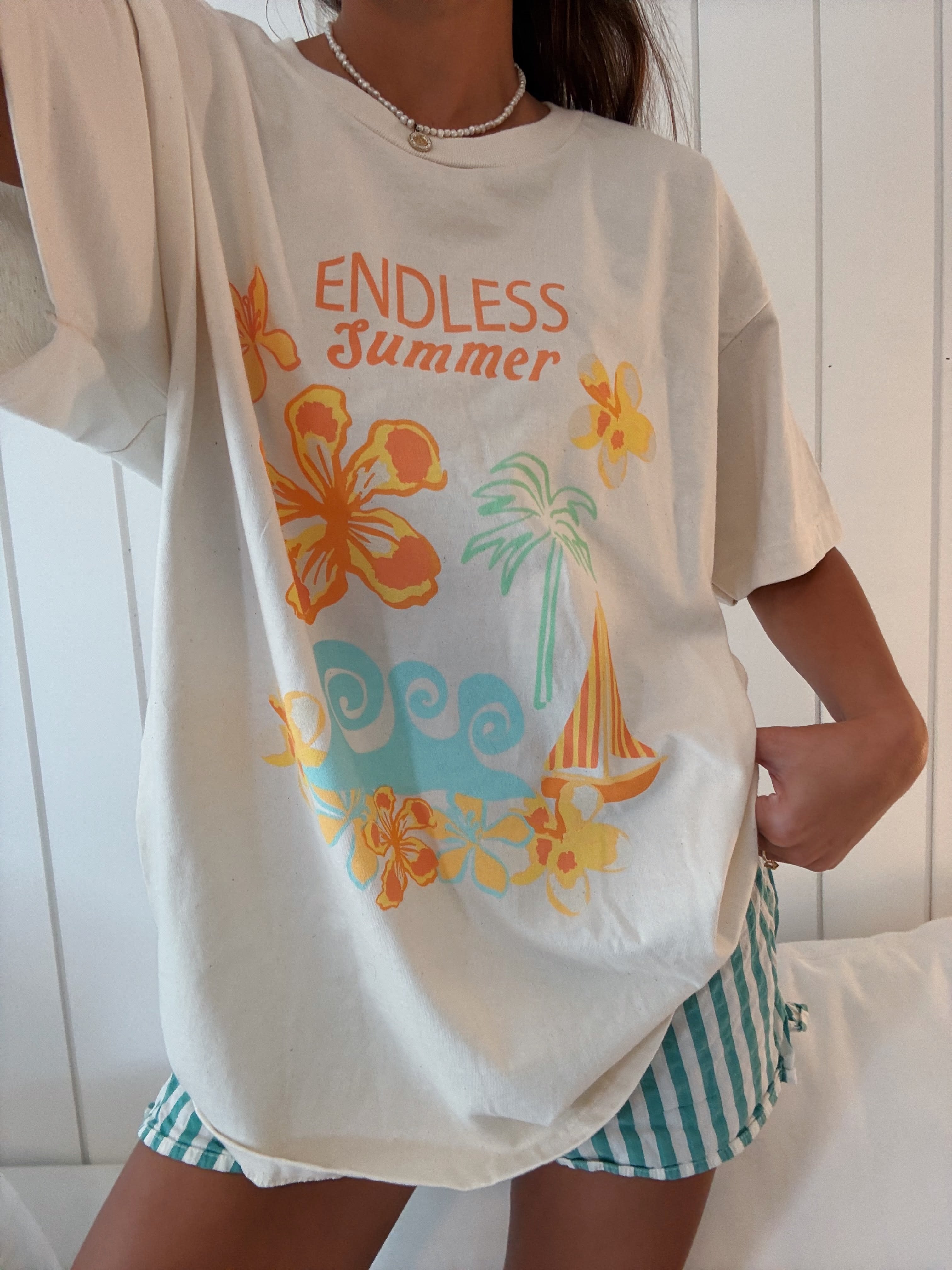 ENDLESS SUMMER TEE - - More Option - Outfits For US