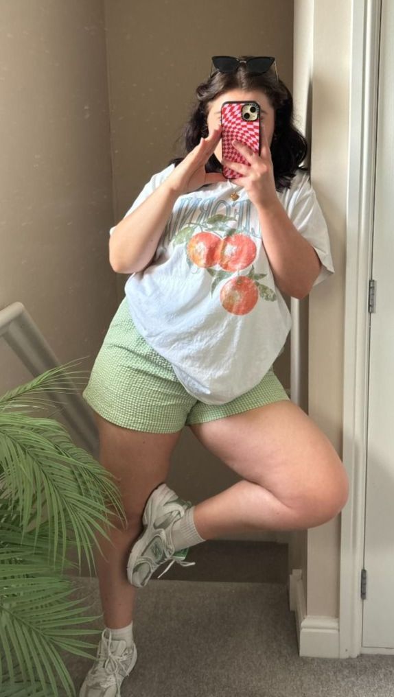 casual summer outfit idea
